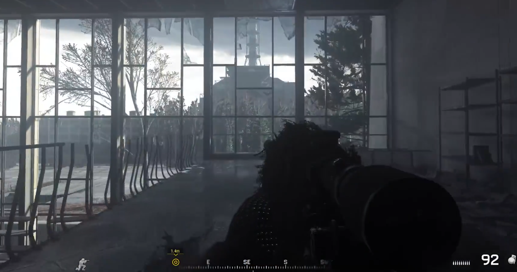 使命召唤4在撤退中幸存者怎么过